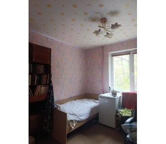 4-комн. квартира, кв-л Якира 2