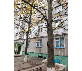 4-комн. квартира, кв-л Якира 2