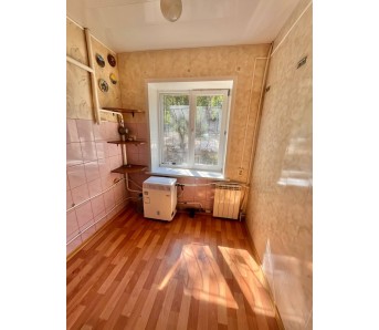 2-комн. квартира, кв-л 50 лет Октября 2
