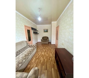 2-комн. квартира, кв-л Алексеева 8