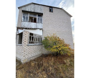 6-комн. дом, ул. Октябрьская