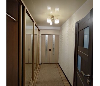 2-комн. квартира, кв-л Левченко 12