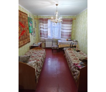 3-комн. квартира, кв-л Левченко 18
