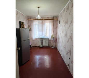 3-комн. квартира, кв-л Левченко 18