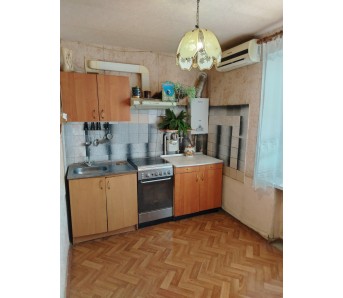 1-комн. квартира, кв-л Димитрова 26