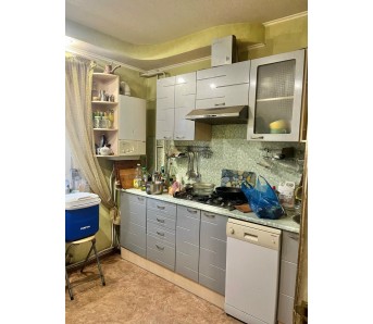 4-комн. квартира, ул. Котовского