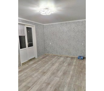 1-комн. квартира, кв-л Дзержинского 9