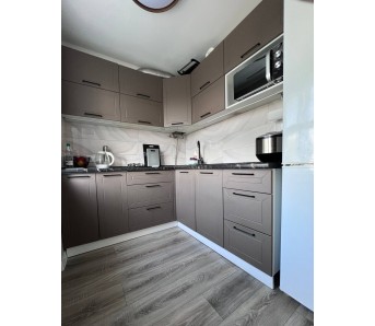 3-комн. квартира, кв-л 30-й 13