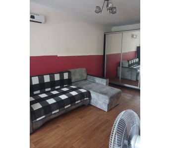 1-комн. квартира, кв-л Ватутина 18