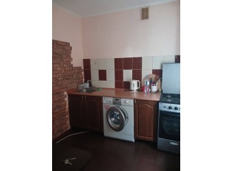 1-комн. квартира, кв-л Ватутина 18