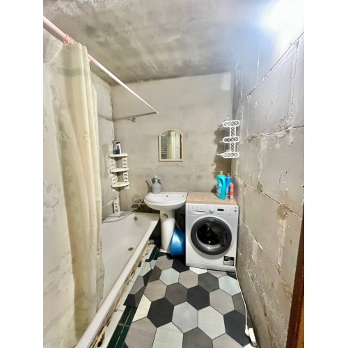 2-комн. квартира, ул. Генерала Лашина
