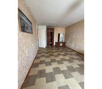 1-комн. квартира, кв-л 50-летия Обороны Луганска 7