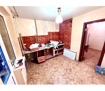 2-комн. квартира, кв-л Дружба 7