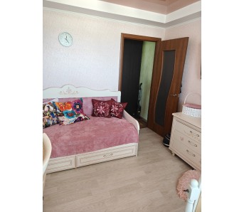 3-комн. квартира, кв-л Норинского 3