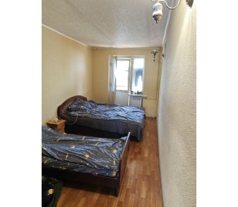 3-комн. квартира, кв-л Дружба 7