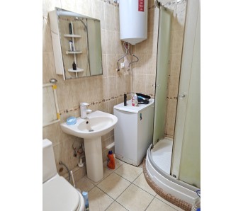 3-комн. квартира, кв-л Дружба 7