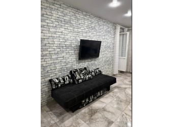 3-комн. квартира, кв-л Степной