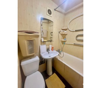 1-комн. квартира, пл. Обороны
