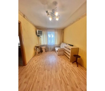 1-комн. квартира, пл. Обороны
