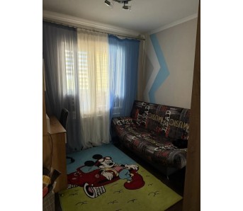 3-комн. квартира, ул. 30-летия Победы