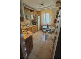 3-комн. квартира, кв-л Ольховский