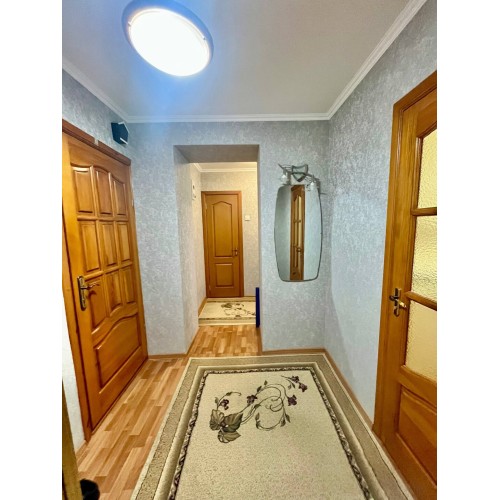 2-комн. квартира, ул. Оборонная