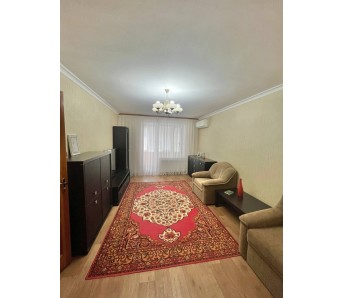 2-комн. квартира, ул. Оборонная