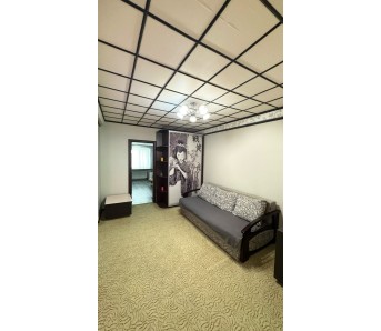 2-комн. квартира, кв-л Ватутина 23