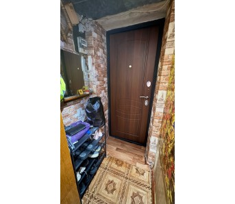2-комн. квартира, кв-л Солнечный 24