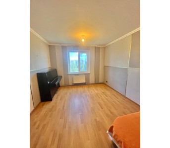 2-комн. квартира, кв-л Волкова 1