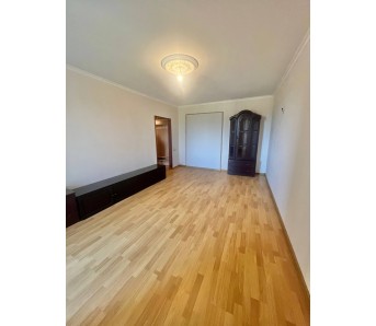 2-комн. квартира, кв-л Волкова 1