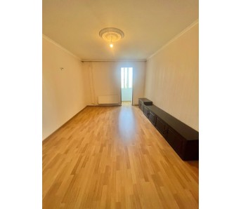 2-комн. квартира, кв-л Волкова 1