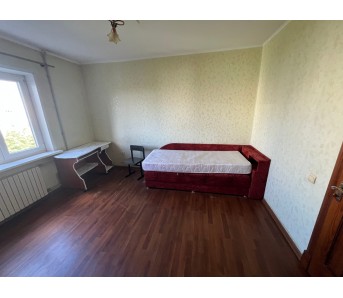 2-комн. квартира, кв-л Якира 6