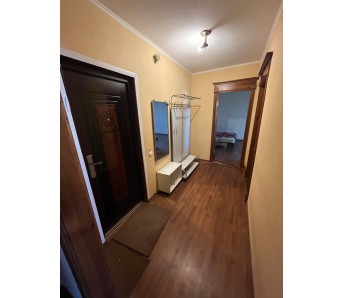 2-комн. квартира, кв-л Якира 6