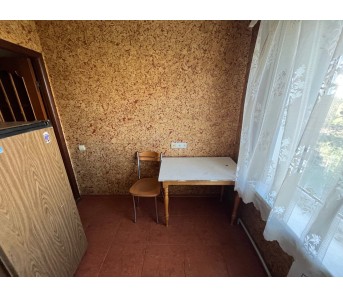 2-комн. квартира, кв-л Якира 6