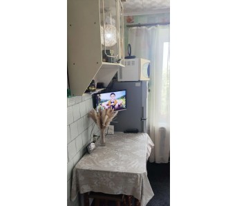 2-комн. квартира, кв-л Комарова 7