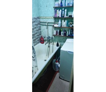 2-комн. квартира, кв-л Комарова 7