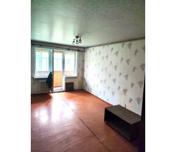 2-комн. квартира, кв-л Жукова 19
