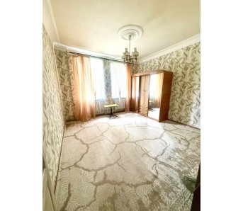 2-комн. квартира, ул. Годуванцева