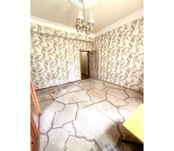 2-комн. квартира, ул. Годуванцева