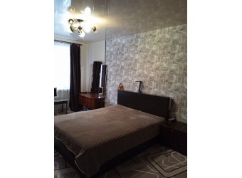3-комн. квартира, кв-л Волкова 19