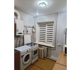 2-комн. квартира, кв-л Луганский