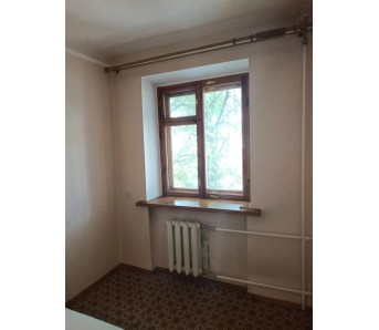 3-комн. квартира, кв-л 60-летия Образования СССР 21