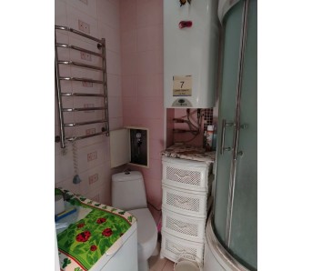 2-комн. квартира, кв-л Жукова 20