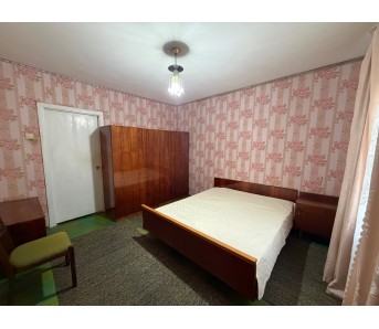 2-комн. квартира, кв-л Якира 6